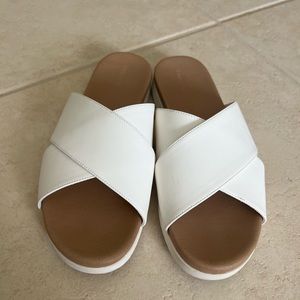 Amazon essential sandals